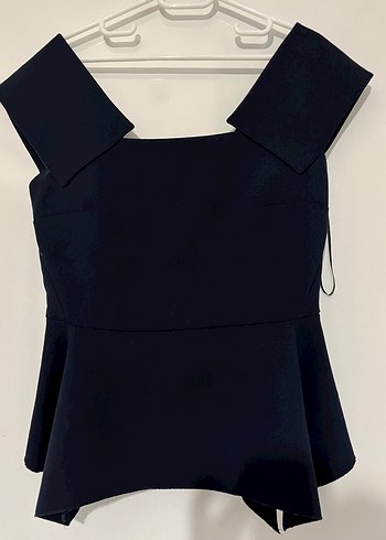 Siyah Kemer Detaylı V Yaka Kadın Bluz - Görsel 4