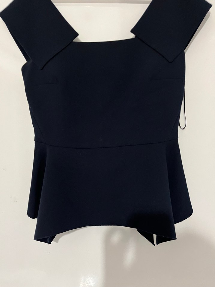 Siyah Kemer Detaylı V Yaka Kadın Bluz - Görsel 5