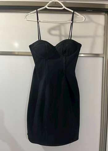 Siyah V Yaka İnce Askılı Midi Elbise - Görsel 8