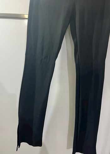 Siyah Kadın Dar Kesim Midi Kumaş Pantolon - Görsel 3