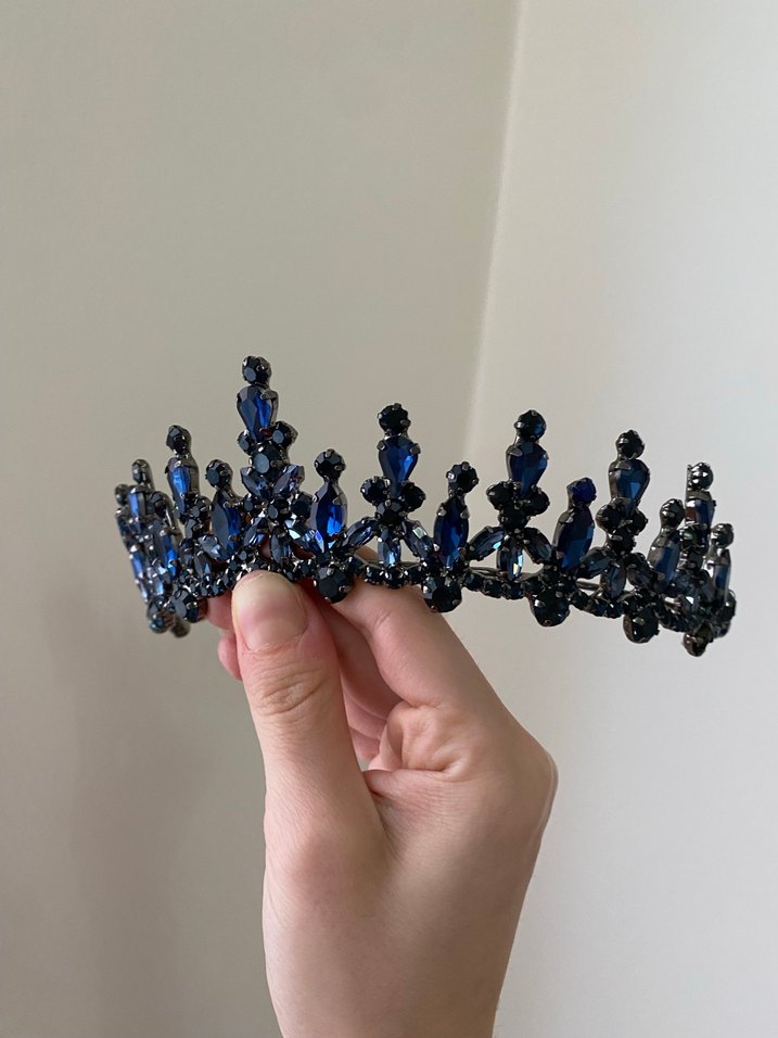Lacivert Parlak Taşlı Gotik Tac ve Küpe Seti - Görsel 5