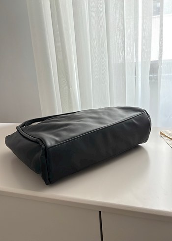 Siyah Deri Minimalist Kadın Çanta - Görsel 4