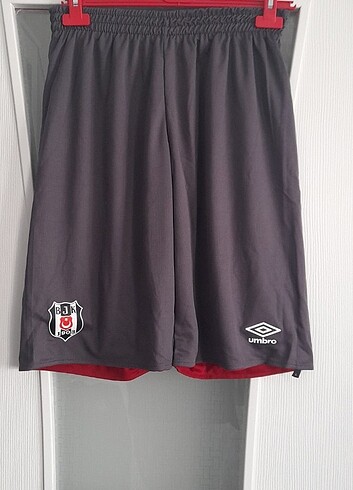 Çift taraflı orijinal Beşiktaş şortu 