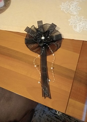 Siyah Nakışlı Fiyonk Broş - Görsel 2