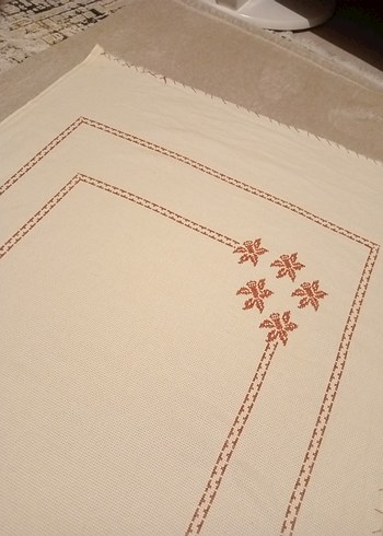 Nakışlı Krem seccade etamin işleme - Görsel 2