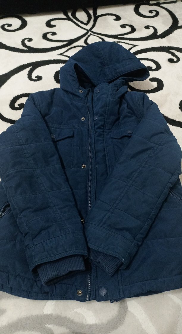 Erkek Çocuk Lacivert Kapüşonlu Mont - Görsel 3