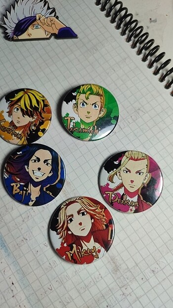 tokyo revengers rozet 