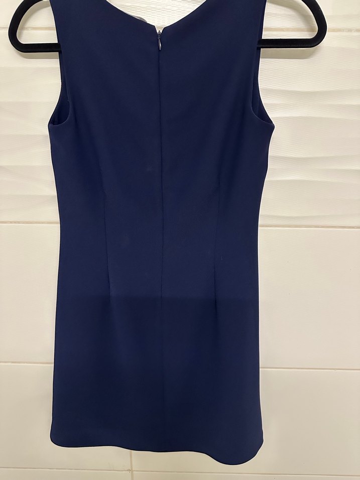 Fabrika marka, Lacivert V Yaka metal aksesuarlı, kolsuz elbise - Görsel 5