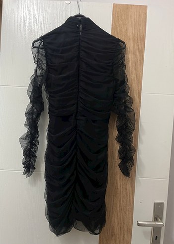 Uzun Kollu Siyah Fırfırlı Gotik Abiye Elbise