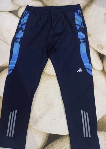 Adidas  Eşofman Takımı - Görsel 4