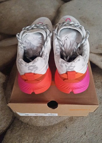 41 Beden Merrell Agility Peak 5