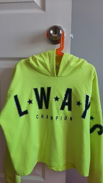 Kapsonlu sweat