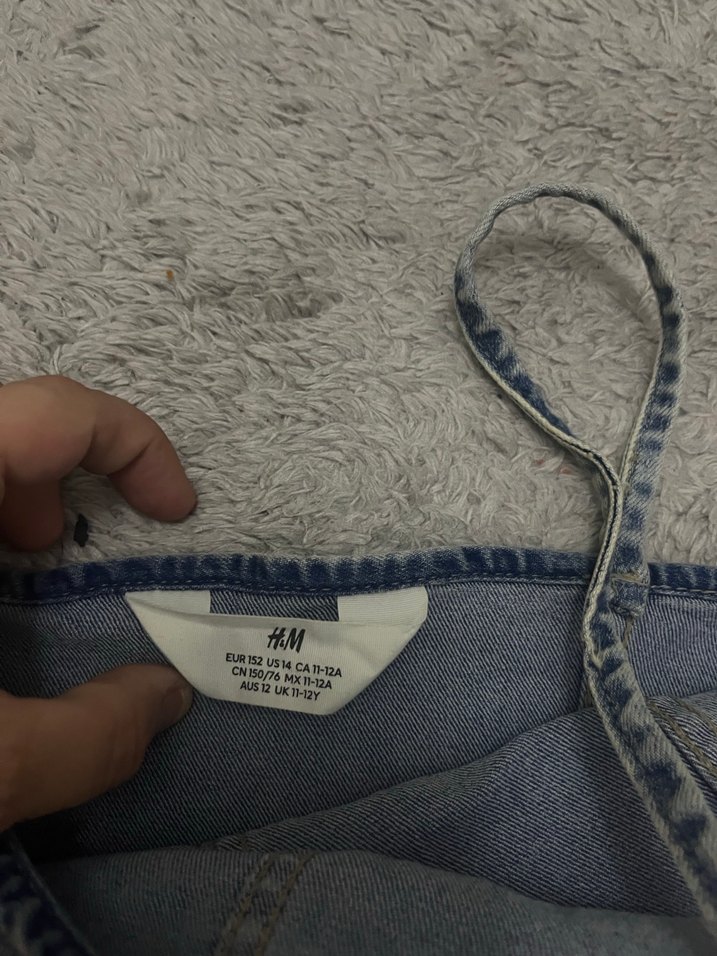 Gri Mini Denim Askılı Crop Top - Görsel 3