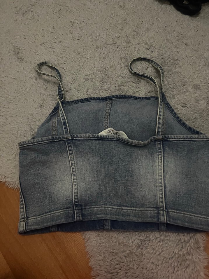 Gri Mini Denim Askılı Crop Top - Görsel 2