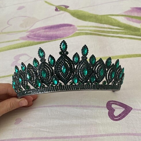 Diğer Taç küpe set