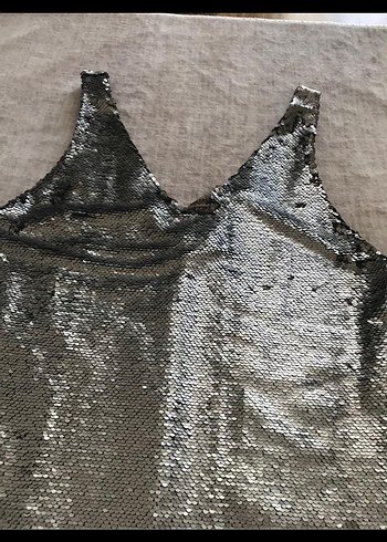 Gri Parlak Payetli V Yaka Midi Elbise - Görsel 2