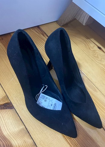 Siyah Süet Stiletto Kadın Ayakkabı - Görsel 2