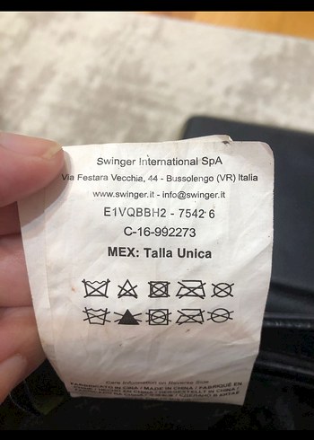 Versace Jeans Siyah Deri Zincir Detaylı Çanta - Görsel 5