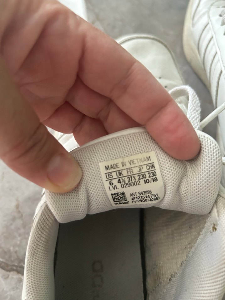 Adidas Beyaz Kadın Spor Ayakkabı - Görsel 3