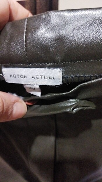 40 Beden Deri yeşil pantolon