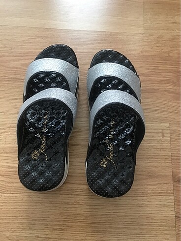 38 Beden gri Renk 38 numara. Yeni ürün