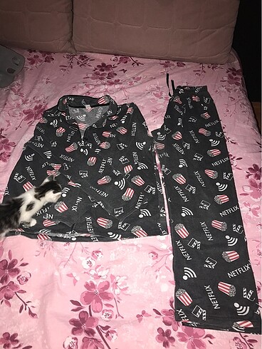 Pijama takımı