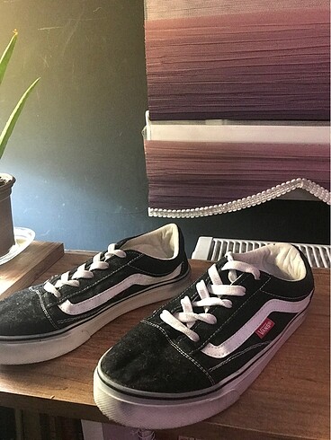 37 Beden siyah Renk Vans ayakkabı