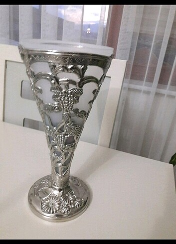 Gümüş vazo
