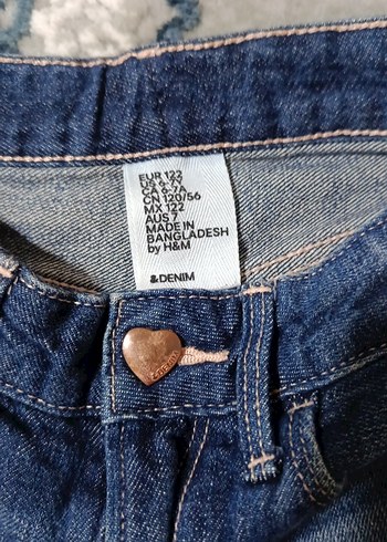 Düğmeli Koyu Mavi Mini Kot Şort - Görsel 2