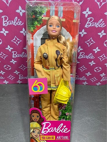 Barbie 60. Yıl Kariyer Bebekleri -İtfaiyeci