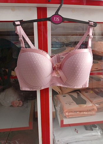 Pembe Midi Sütyen, Paris Tarzı