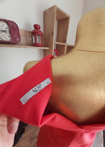 SUN KIRMIZI  Drapeli ELBİSE - Görsel 10