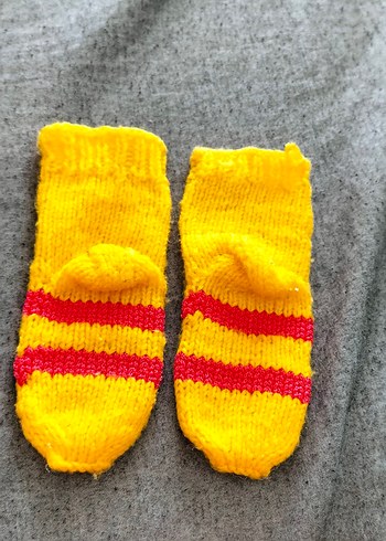 Sarı Kırmızı Çizgili Bebek Çorap - Görsel 4