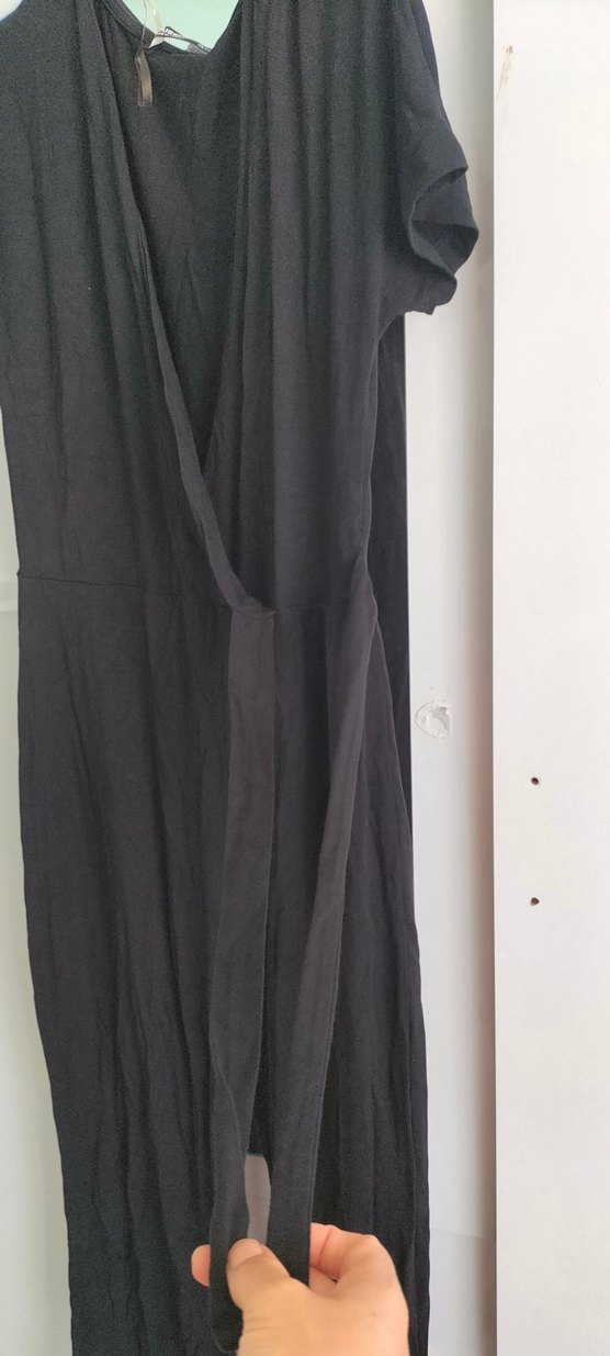 Siyah V Yakalı Drapeli Kadın Tulum - Görsel 2