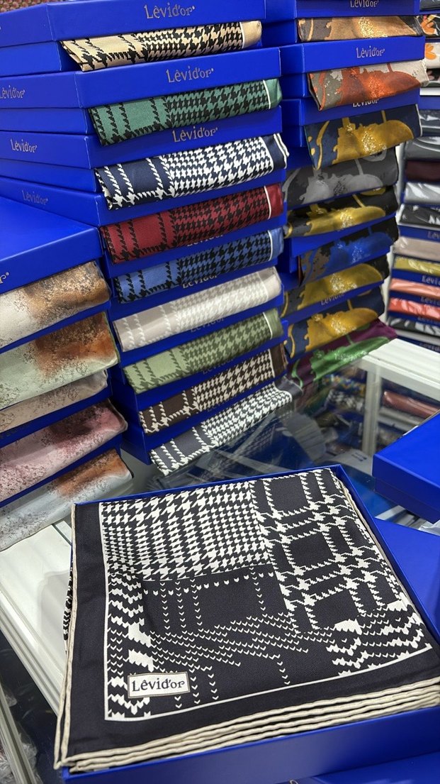 Levidor twill ipek esarp - Görsel 4