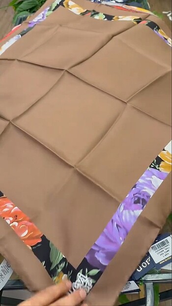 Beden çeşitli Renk Levidor twill eşarp