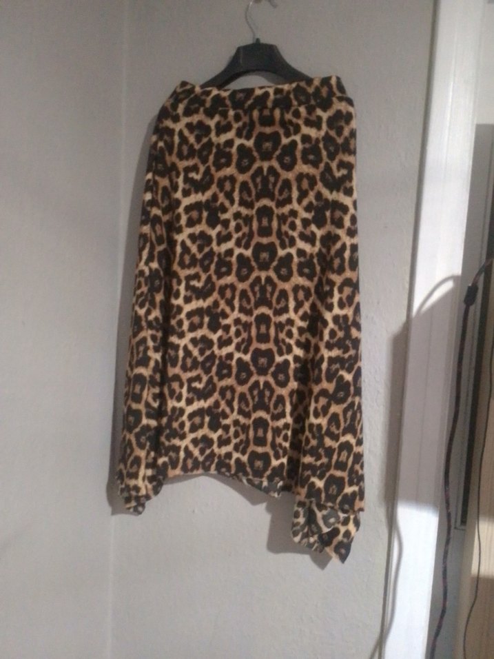 Kahverengi Leopar Desenli - Görsel 2