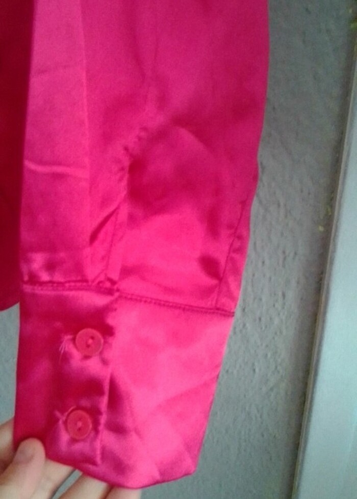 Bağlamalı saten gömlek  - Görsel 3