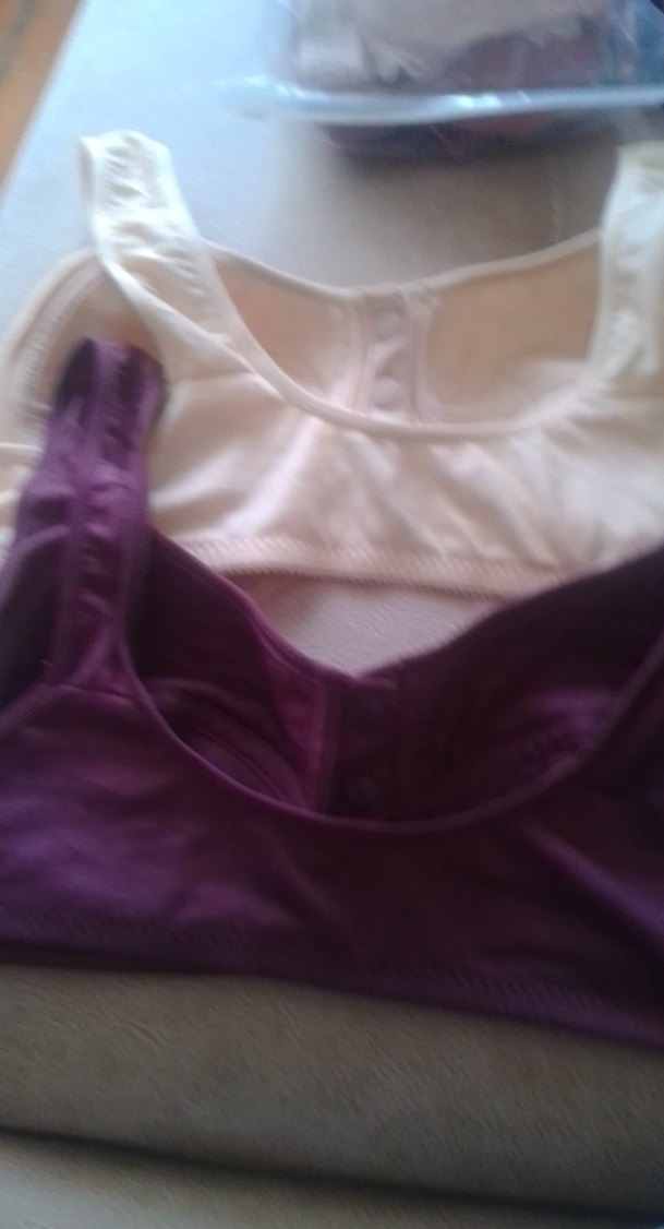 Vintage Mor ve krem Düğmeli Sütyenle yurtdışı urunudur fur - Görsel 2