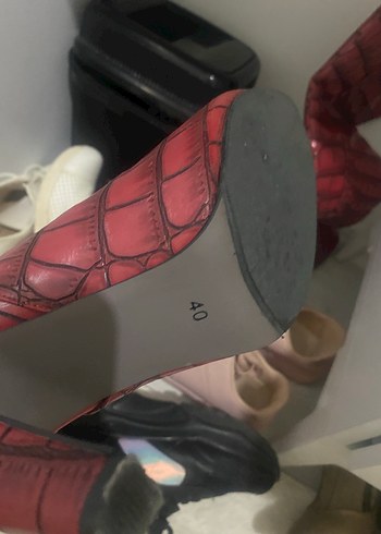 Kırmızı bordo parlak gibi Detaylı Kadın Dizüstü Deri Çizme - Görsel 9