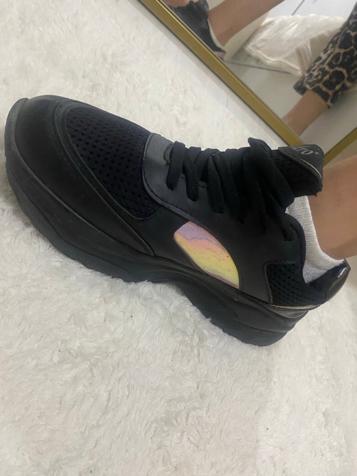 Siyah Bağcıklı Kadın Spor Ayakkabı - Görsel 4