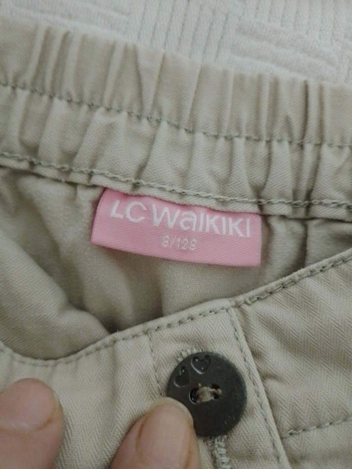 Düğmeli Nakış Detaylı Bej Kız Eteği - Görsel 3