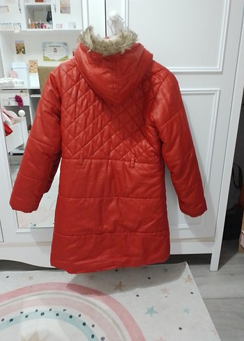 Kız Çocuk Parlak Kırmızı Fermuarlı Mont - Görsel 4