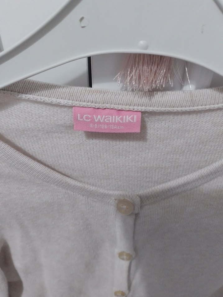 Kız Çocuk Bej Düğmeli Hırka - Görsel 3