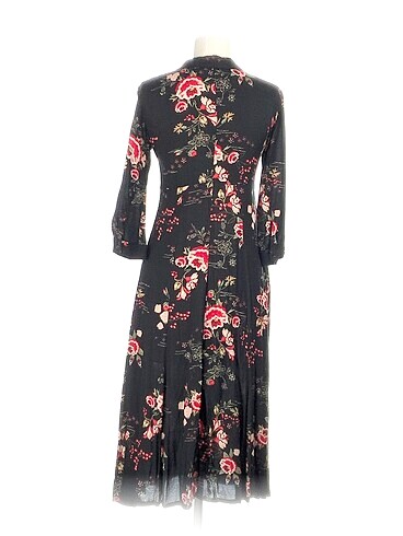 s Beden PreLoved Uzun Elbise %70 İndirimli.