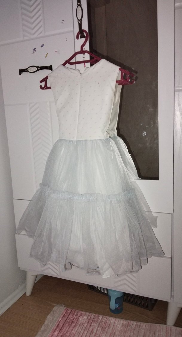 Kolsuz Beyaz Kız Çocuk Elbise 10 yaş - Görsel 3