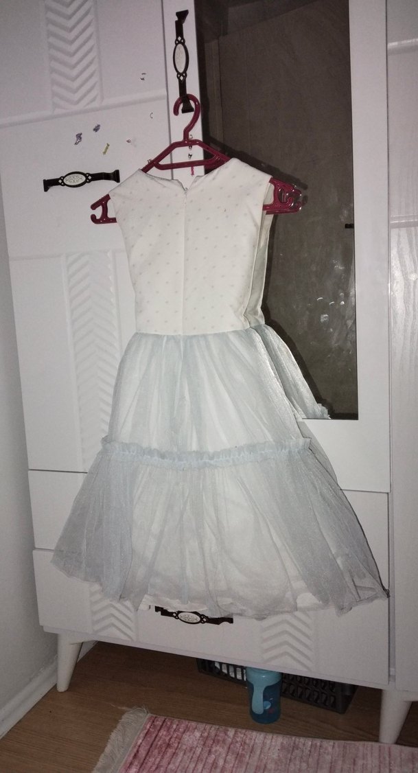 Kolsuz Beyaz Kız Çocuk Elbise 10 yaş - Görsel 2