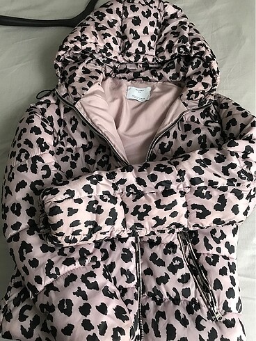 Berska pembe leopar kısa mont