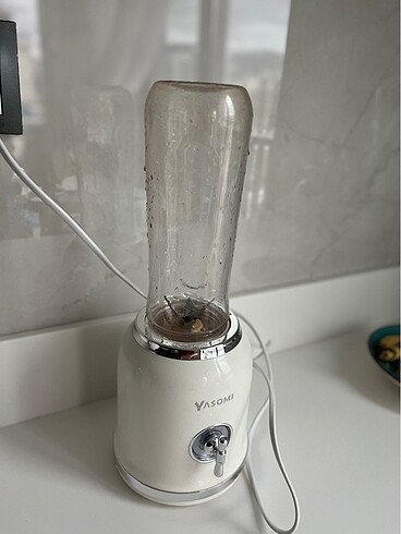 Yasomi blender