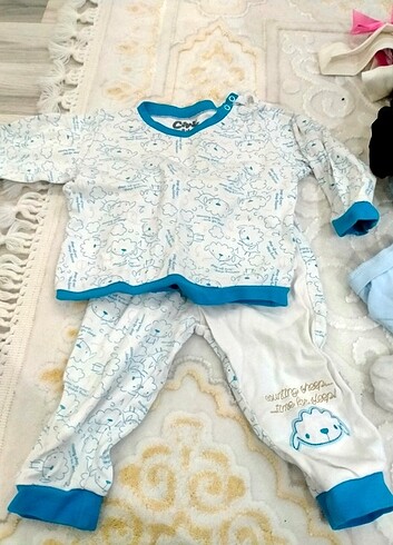 Erkek Bebek pijama takımı 